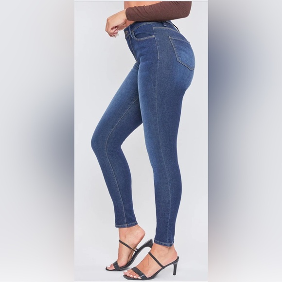 •YMI•NWT MIDNIGHT SKY BLUE ESSENTIAL HI-RISE LUXURIOUS SOFT PREMIUM DENIM SIZE 7 - Picture 5 of 13